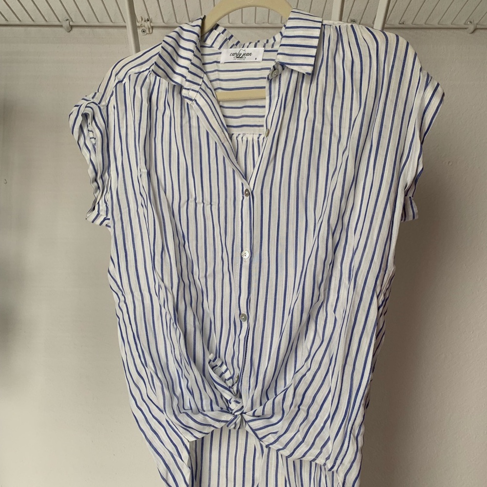 Carly Jean blue/white striped button down blouse